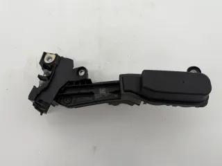 ORIGINAL BMW Stromverteiler B+ Verteiler Fremdstartstützpunkt 6804726 NEU - Bild 1