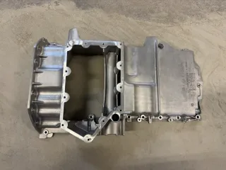 Original Mercedes-Benz OM656 Ölwanne A6560143400 NEU - Bild 1