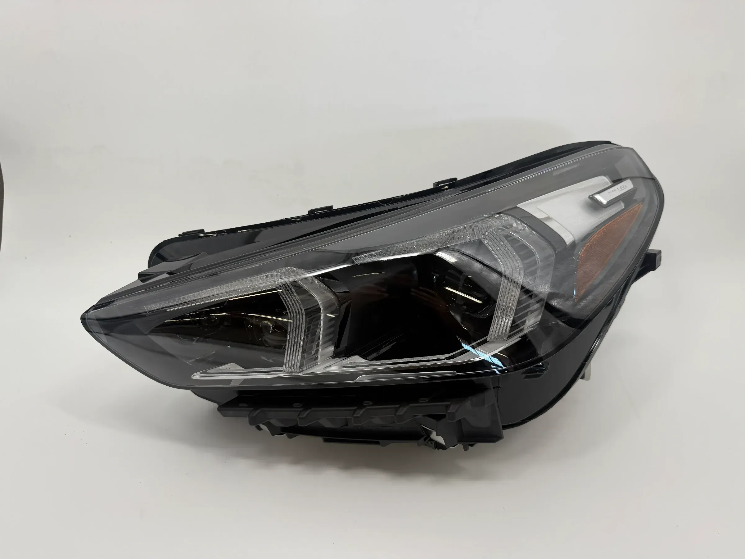 Original BMW X1 U11 LED-Scheinwerfer links mit Steuergerät 5A9A233 NEU - Bild 1