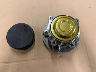 Original Mercedes-Benz 205 213 238 253 257 Radlager A2053340400 NEU - Bild 1