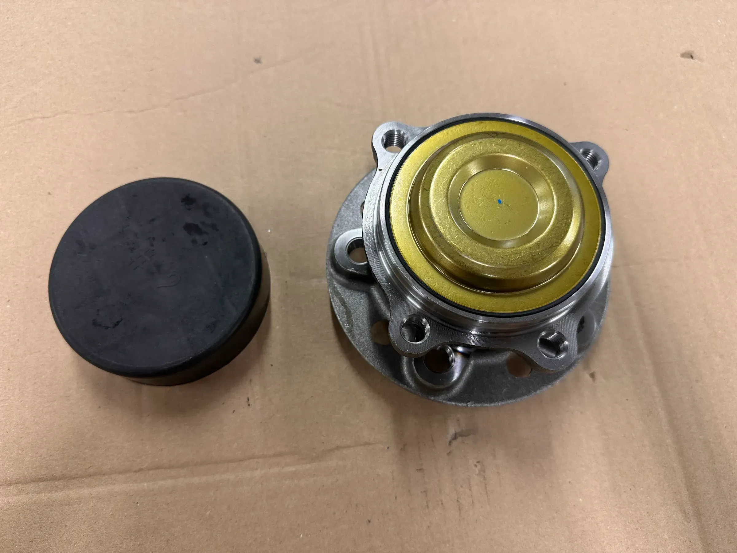 Original Mercedes-Benz 205 213 238 253 257 Radlager A2053340400 NEU - Bild 1