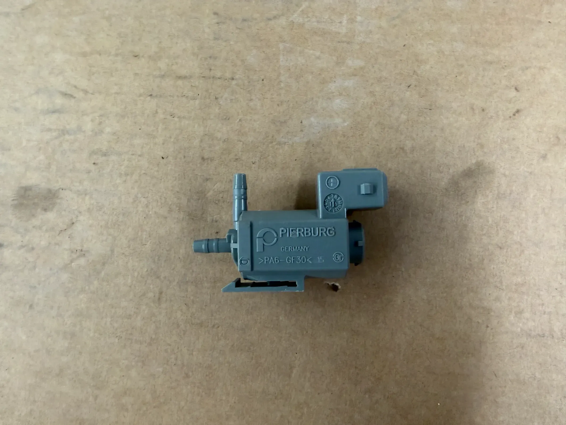 Original Pierburg GmbH Druckwandler, Abgassteuerung 7.22280.02.0 NEU - Bild 1