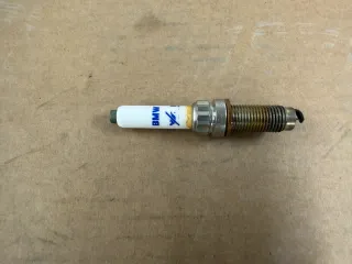 Original DENSO AUTOMOTIVE Deutschland GmbH Zündkerzen SXB24LCF-D6 - Bild 4