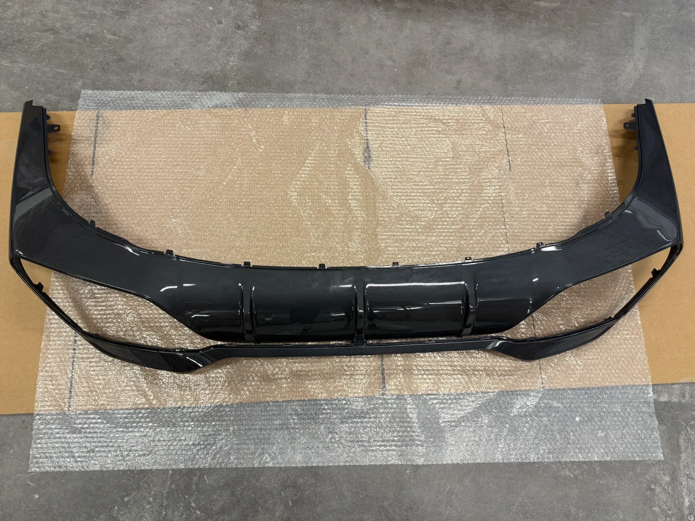 Original BMW 8er G16 M Verkleidung Stossfänger hinten unten 8078567 51128080431 - Bild 1