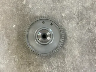 Original Mercedes-Benz 654 656 Stirnrad A6540502801 NEU - Bild 1