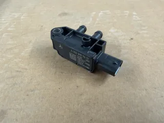 Original Mercedes-Benz DRUCKSENSOR Abgasrückführung A0009057413 - Bild 2