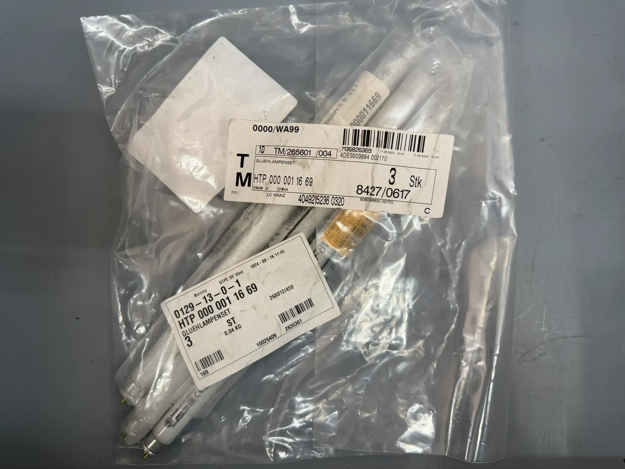 Original Hella Innenraumleuchte 8GS 002 296-111 NEU - Bild 1