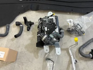 Original BMW X5/X6 F15/16 Nachrüstsatz Standheizung 2354978 64502354978 NEU - Bild 4