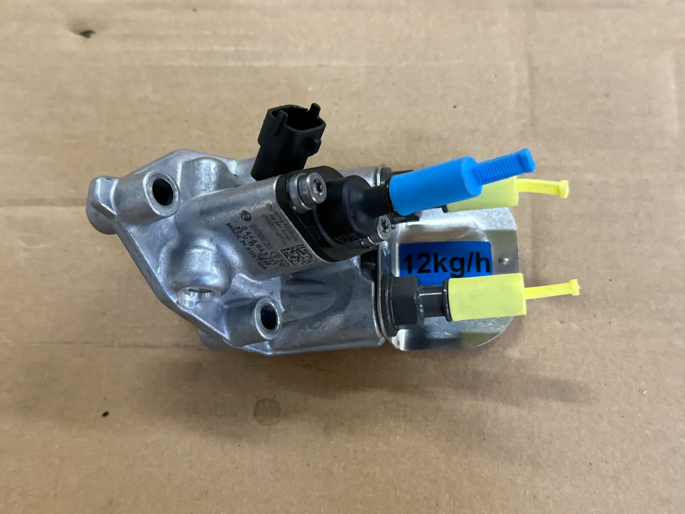 Original Robert Bosch GmbH Harnstoffpumpen-Düse 0444043212 - Bild 1