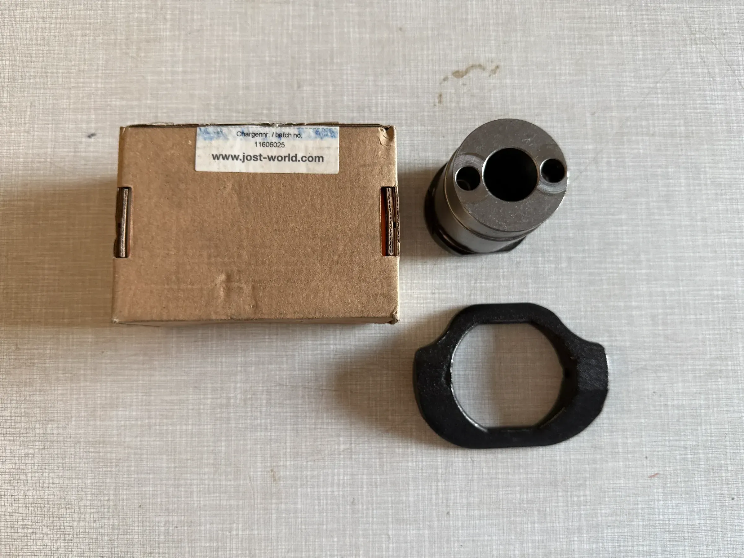 Original JOST-Werke Deutschland GmbH Untere Buchse ROE53637 NEU - Bild 1