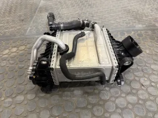 ORIGINAL Mercedes-Benz Ladeluftkühler A6540904701 NEU - Bild 4