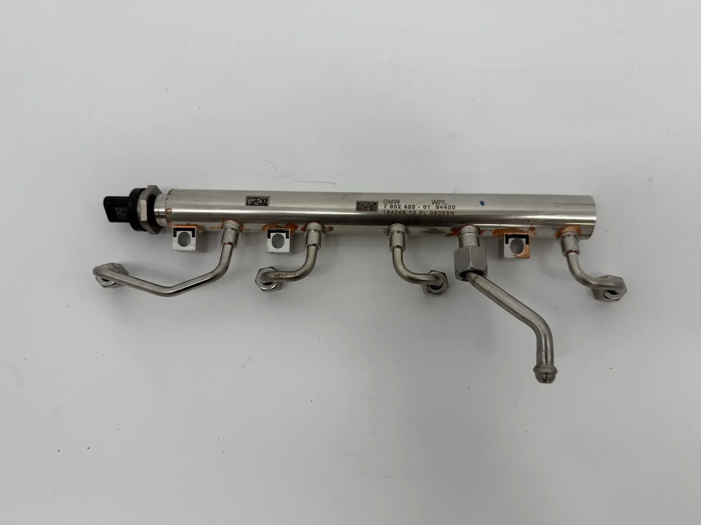 Original BMW Einspritzrohr (Zyl. 5-8) 7852403 13537852403 NEU - Bild 1