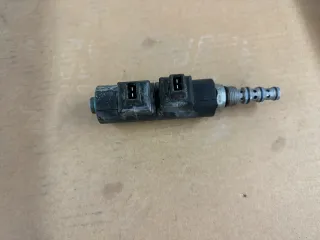 CNH Industrial Deutschland GmbH Zapfwellenschalter, Elektroventil 55550702149 - Bild 1