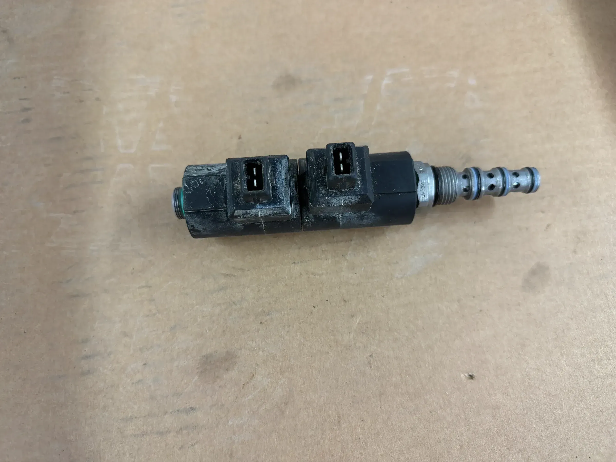 CNH Industrial Deutschland GmbH Zapfwellenschalter, Elektroventil 55550702149 - Bild 1