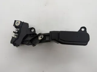 ORIGINAL BMW Stromverteiler B+ Verteiler Fremdstartstützpunkt 6804732 NEU - Bild 1