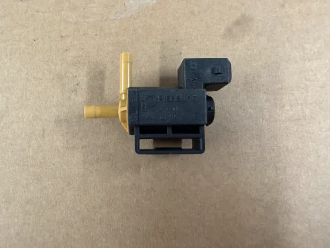 Background image for Original Pierburg GmbH Ladedruckregelventil l 7.22908.00 NEU