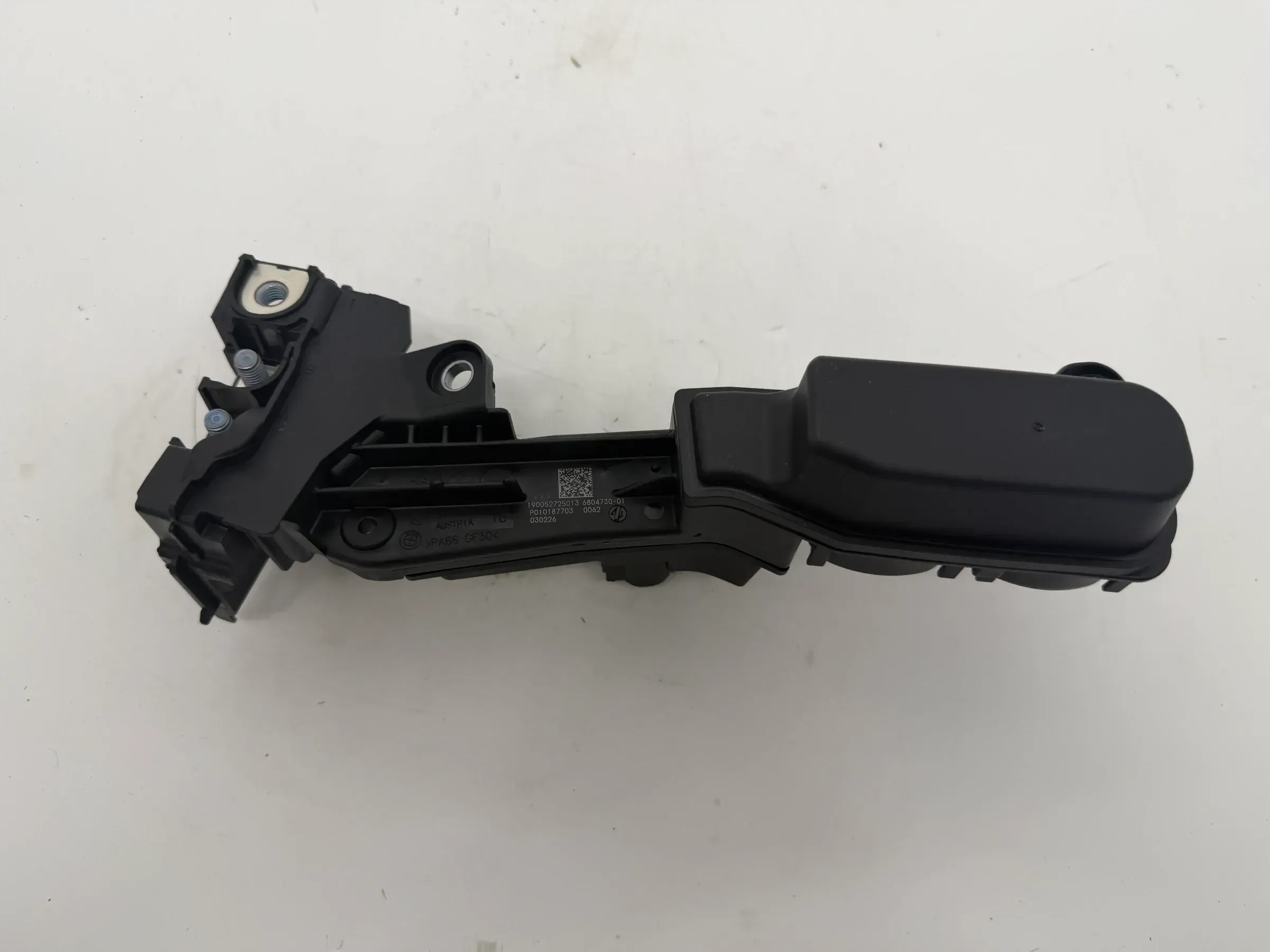 ORIGINAL BMW Stromverteiler B+ Verteiler Fremdstartstützpunkt 6804730 NEU - Bild 1