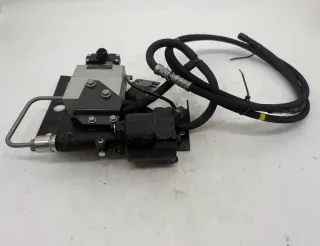 Original Mercedes-Benz VALEO Hauptzylinder Kupplung A0002951305 NEU - Bild 2