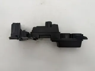 ORIGINAL BMW Stromverteiler B+ Verteiler Fremdstartstützpunkt 6804730 NEU - Bild 7