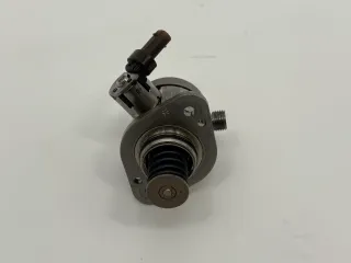 Original BMW / Rolls-Royce Hochdruckpumpe 8648183 13518648183 NEU - Bild 3