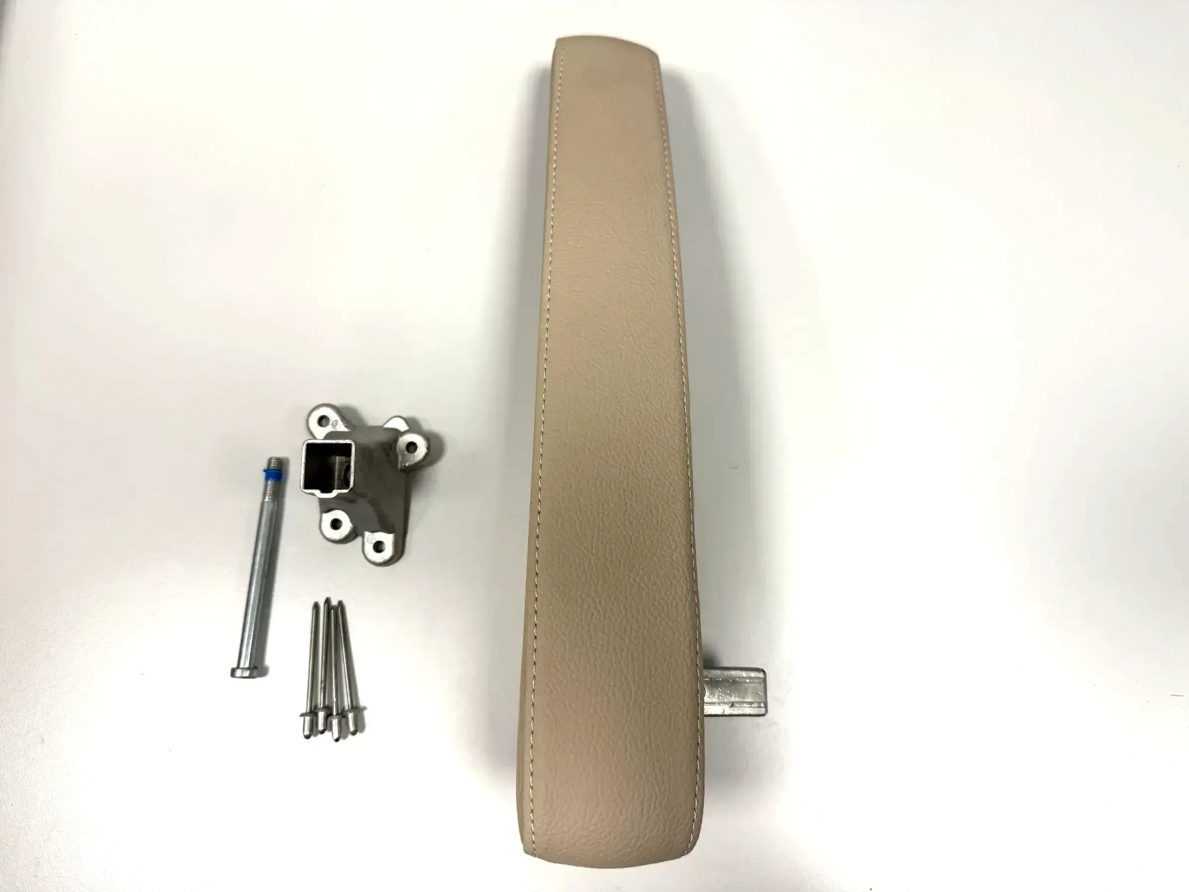 ORIGINAL Mercedes Benz W447 V-Klasse/Vito Armlehne links Kunstleder Beige m. Mon - Bild 1