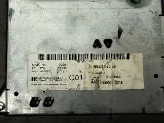 Original Mercedes-Benz 169 203 209 245 Soundverstärker A1698208089 NEU - Bild 4