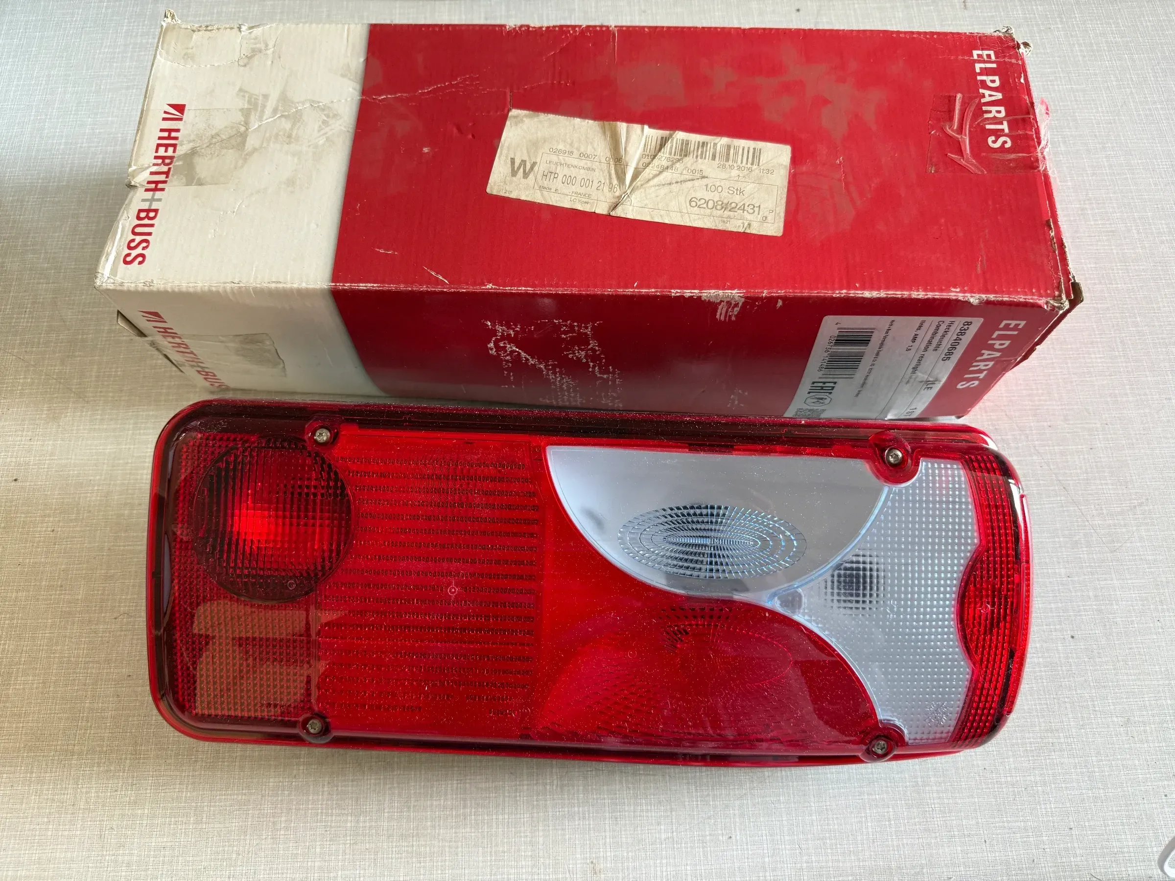 Original Herth+Buss Fahrzeugteile GmbH & Co. KG Rückleuchte rechts 83840686 NEU - Bild 1