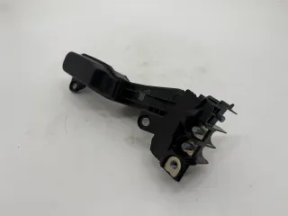 ORIGINAL BMW Stromverteiler B+ Verteiler Fremdstartstützpunkt 6804726 NEU - Bild 9