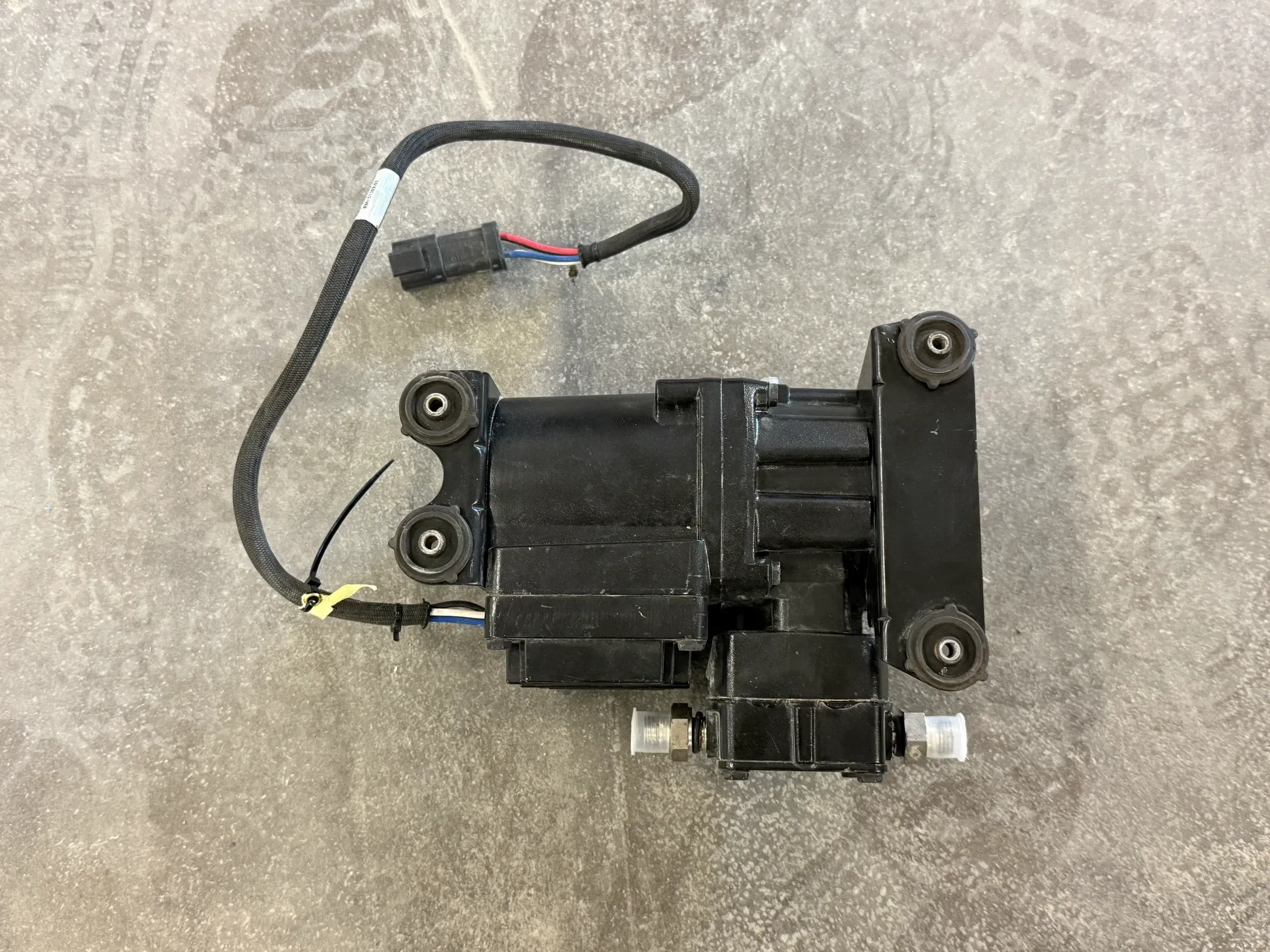 Original Liebherr-International Deutschland GmbH Kompressor 319ZC40/24-177 - Bild 1