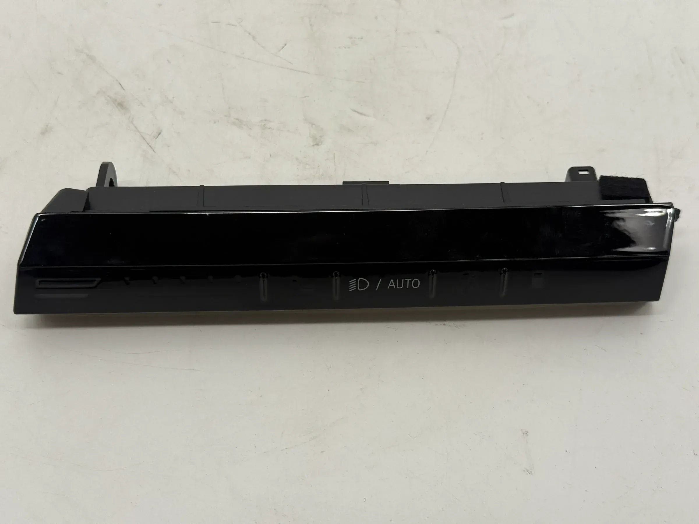 Original BMW Touchbedienfeld Fahrer (LHD RW DTE BASE) 5B51041 61315B51041 NEU - Bild 1