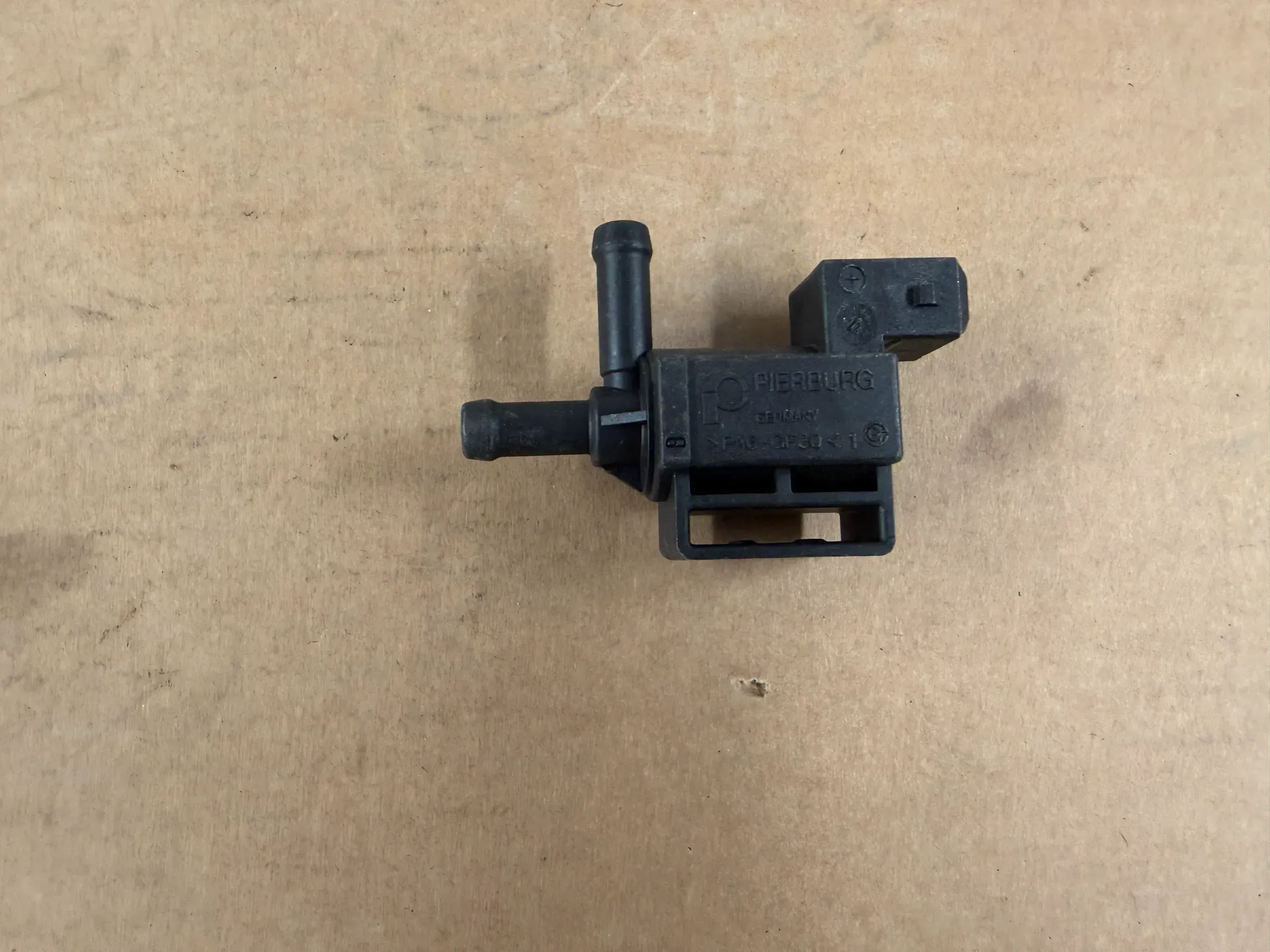 Original Pierburg GmbH AKF-Ventil 7.22517.04.0 NEU - Bild 1