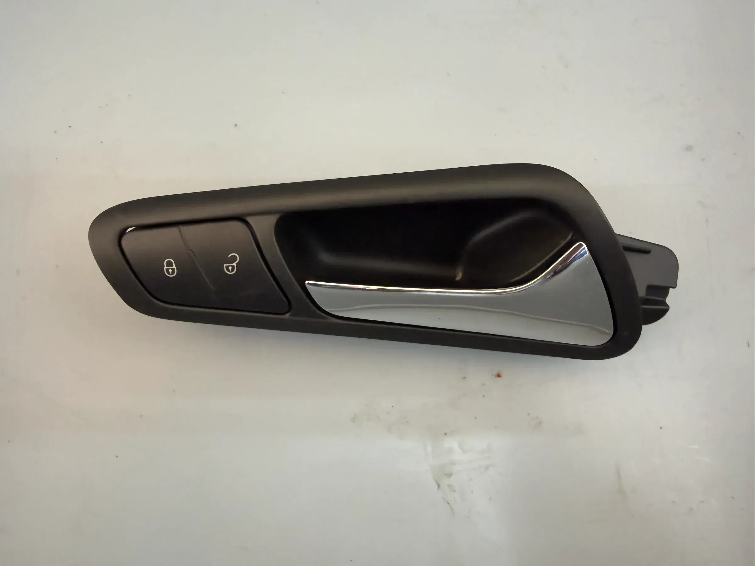 Original VW Passat B6 Türgriff Innen vorne rechts 3C2837114D - Bild 1