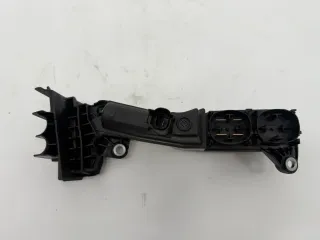 ORIGINAL BMW Stromverteiler B+ Verteiler Fremdstartstützpunkt 6804726 NEU - Bild 5
