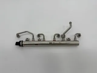 Original BMW Einspritzrohr (Zyl. 1-4) 7852402 13537852402 NEU - Bild 1