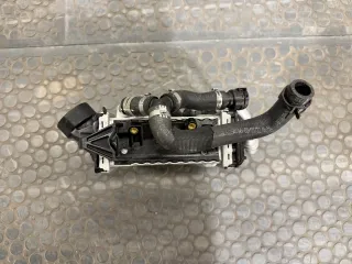 ORIGINAL Mercedes-Benz Ladeluftkühler A6540904701 NEU - Bild 2