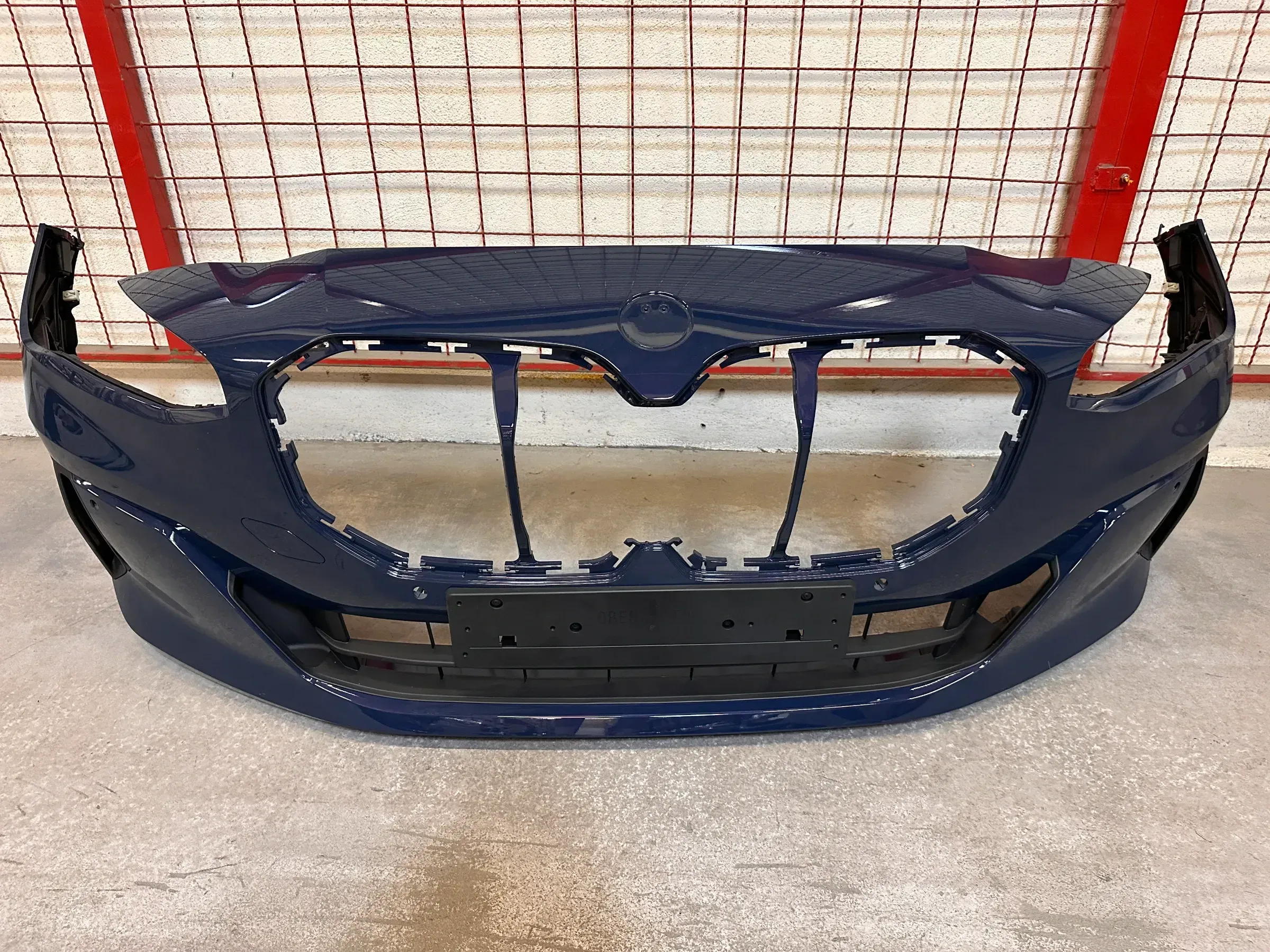 Original BMW 2er U06 Stoßstange Frontstoßstange 5A112D3 NEU - Bild 1
