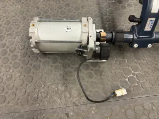 Original ISAF Bus Components Türdrehsäule mit Spindelantrieb 10655.00.S - Bild 3