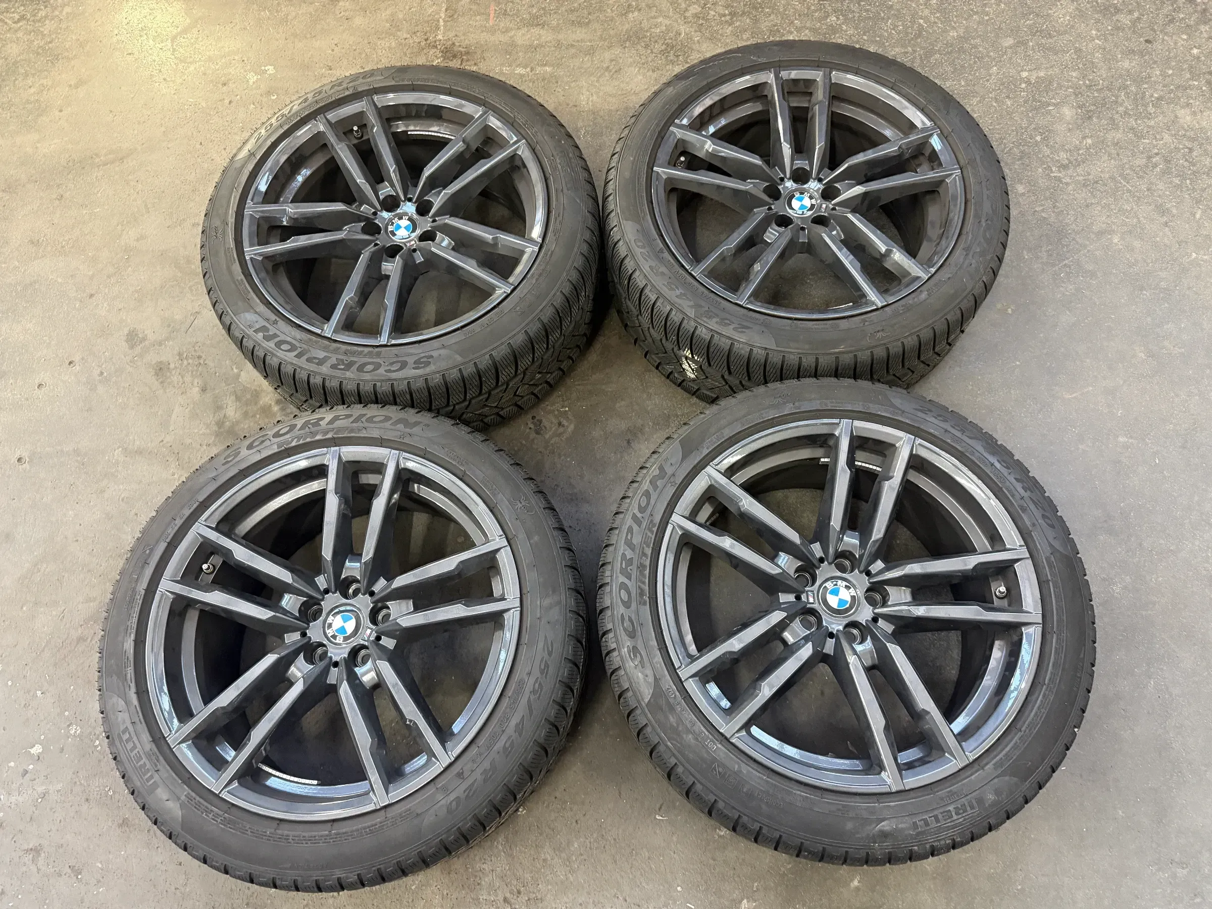 Original BMW X4 M Winterräder Winterreifen Pirelli Scorpion 255/45 R20 105V - Bild 1