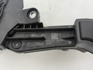 ORIGINAL BMW Stromverteiler B+ Verteiler Fremdstartstützpunkt 6804726 NEU - Bild 2